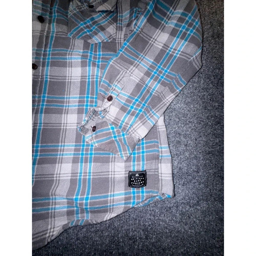 Quiksilver Mens XL Plaid Flannel Shirt Blue Grey Long Sleeve Button Down